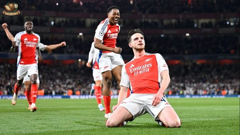 Declan Rice (Arsenal) là mẫu tiêu biểu cho CDM hiện đại