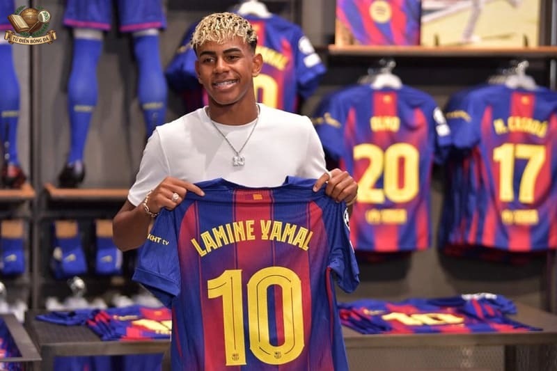Lamine Yamal là biểu tượng mới của CLB