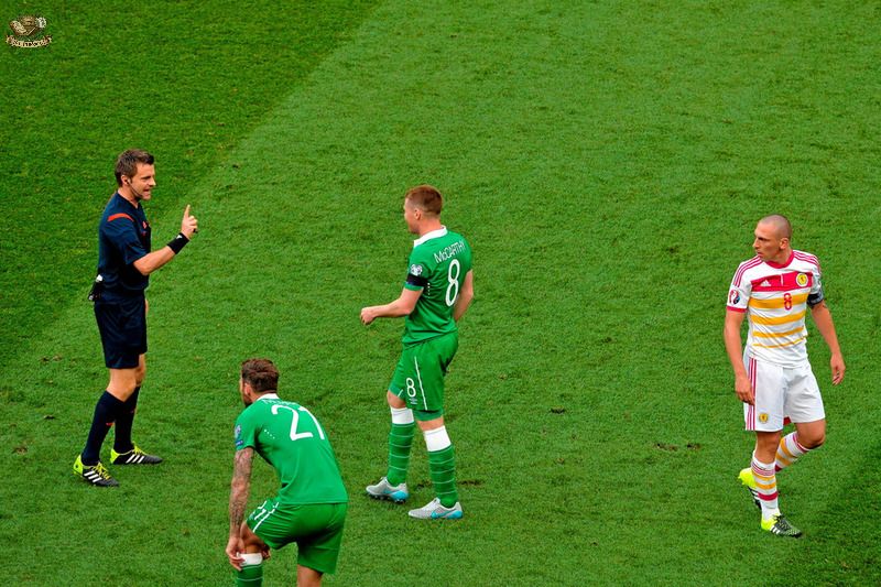 Cách trọng tài xác định bàn phản lưới nhà